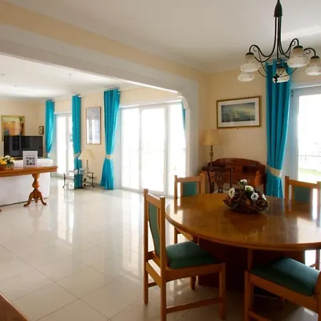 Villa Cala Galdana Sleeps 8 Pool Wifi *